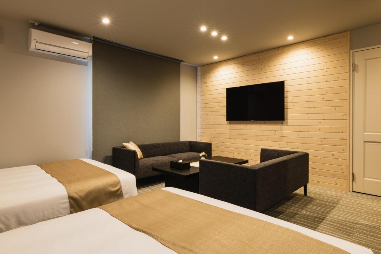 Aparthotel Grand Base Yakuin Odori Fukuoka  Esterno foto