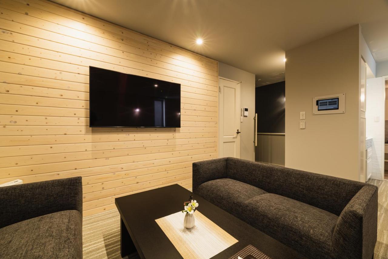 Aparthotel Grand Base Yakuin Odori Fukuoka  Esterno foto