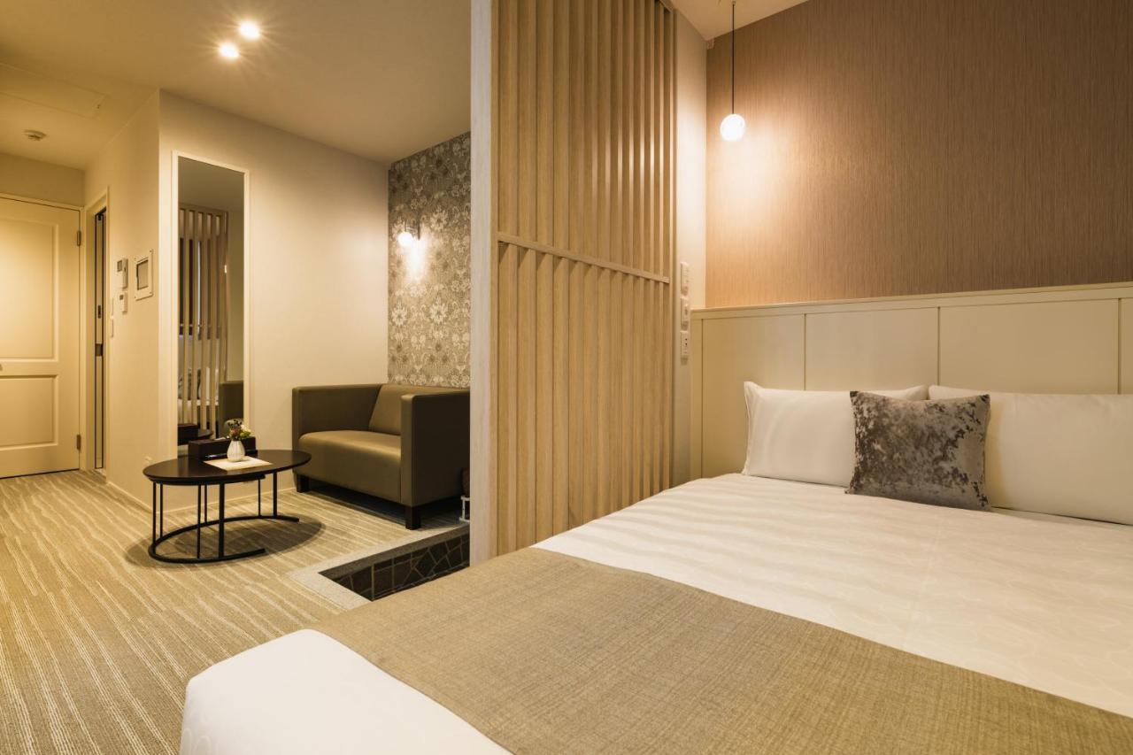 Aparthotel Grand Base Yakuin Odori Fukuoka  Esterno foto