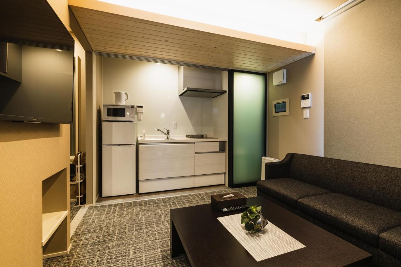 Aparthotel Grand Base Yakuin Odori Fukuoka  Esterno foto
