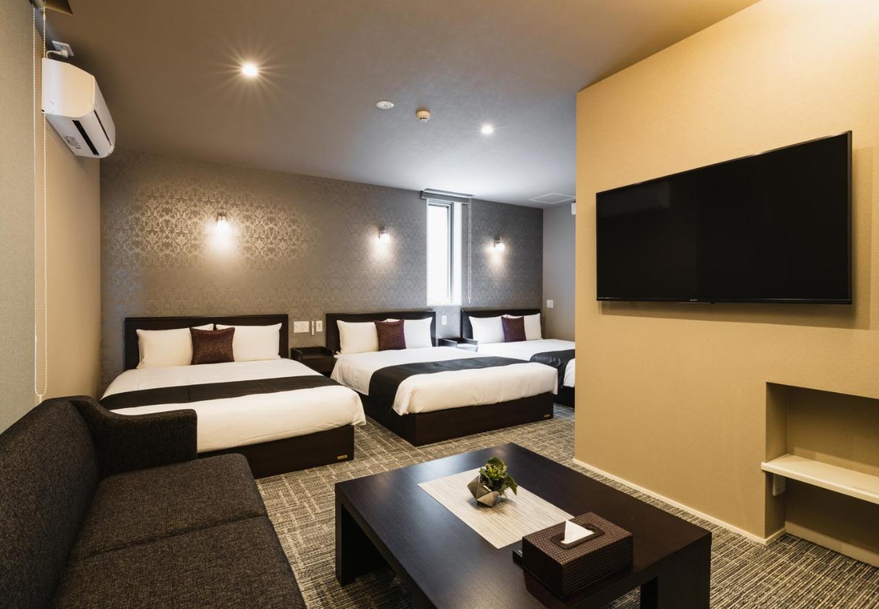 Aparthotel Grand Base Yakuin Odori Fukuoka  Esterno foto